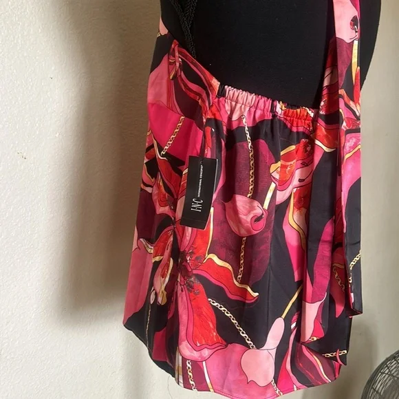 (#3) NWT INC international concept - Picture 4 of 4